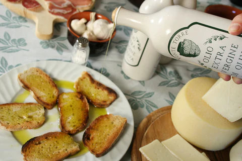 Le proprietà salutari dell'olio extravergine d'oliva